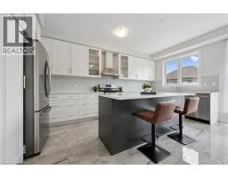 445 ROBERT WOOLNER Street - 14
