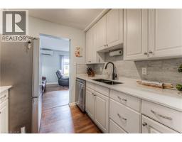 26 CEDARHILL Crescent - 8