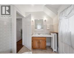 156 UNION Boulevard - 23