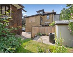 156 UNION Boulevard - 32