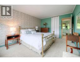 30 GREEN VALLEY Drive UnitNo. 3 - 25