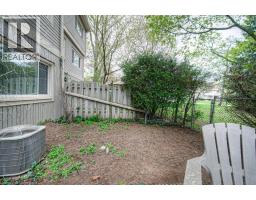 30 GREEN VALLEY Drive UnitNo. 3 - 33