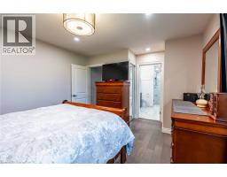 258 OAKHILL Drive - 18