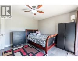 258 OAKHILL Drive - 22