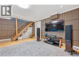 203 FAIRWAY RD N Road UnitNo. 13 - 17