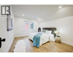 268 CAMERON Street N - 5
