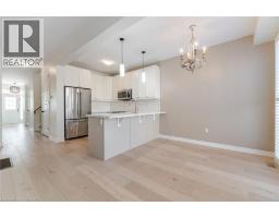 28 PICKETT Place - 16