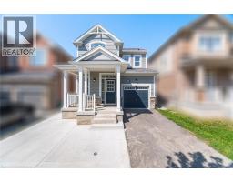 28 PICKETT Place - 2