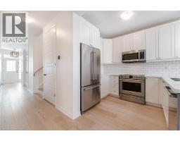 28 PICKETT Place - 21