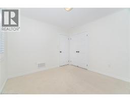 28 PICKETT Place - 36