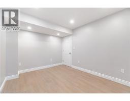 28 PICKETT Place - 45