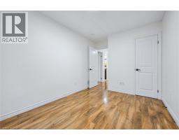 62 TURNER Avenue - 16