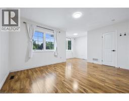 62 TURNER Avenue - 21