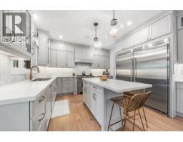 89 LLOYMINN Avenue - 10