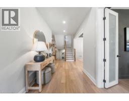 89 LLOYMINN Avenue - 3