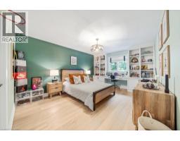89 LLOYMINN Avenue - 30