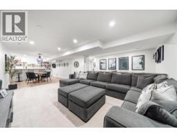 89 LLOYMINN Avenue - 41
