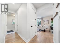 89 LLOYMINN Avenue - 8