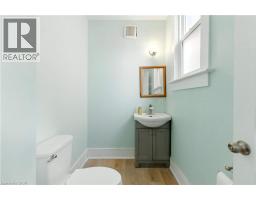 35 PEEL Street - 11
