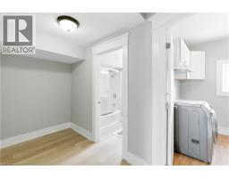 35 PEEL Street - 16