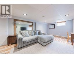 210 MACKENZIE Crescent - 27
