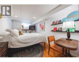 210 MACKENZIE Crescent - 28