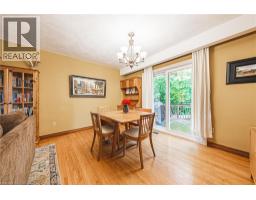 210 MACKENZIE Crescent - 8