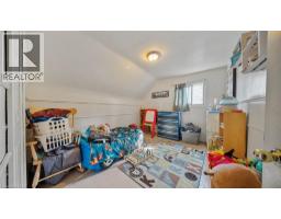 52 PARKER Drive - 18