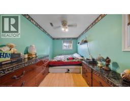 52 PARKER Drive - 19