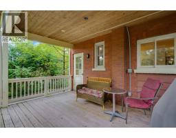 36 WENTWORTH Avenue - 11
