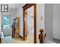 36 WENTWORTH Avenue - 26