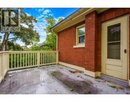 36 WENTWORTH Avenue - 27
