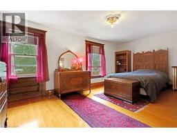 36 WENTWORTH Avenue - 29