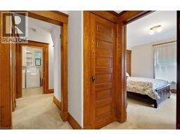 36 WENTWORTH Avenue - 32