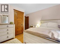 36 WENTWORTH Avenue - 36