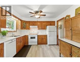 26 ADELAIDE Avenue - 9