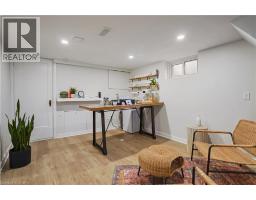 473 VICTORIA Street S - 21