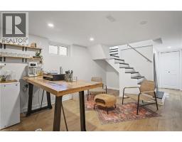 473 VICTORIA Street S - 22