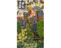 473 VICTORIA Street S - 38