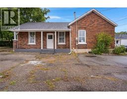 32 NIAGARA Street - 1