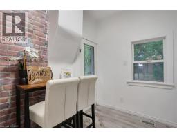 32 NIAGARA Street - 21