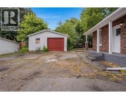 32 NIAGARA Street - 3