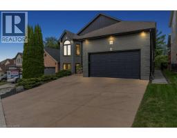 34 WOODCREST Court - 39