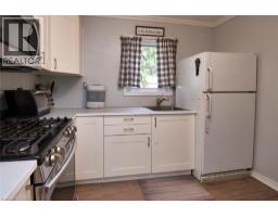 326 DARLING Street - 13
