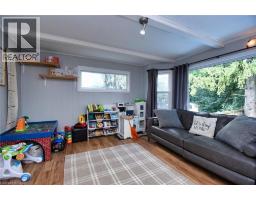 326 DARLING Street - 15