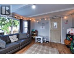 326 DARLING Street - 18