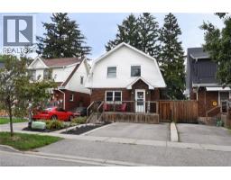 326 DARLING Street - 3
