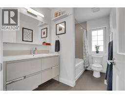 170 BENTON Street S - 30