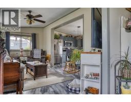 115 MEADOWVIEW Lane - 16