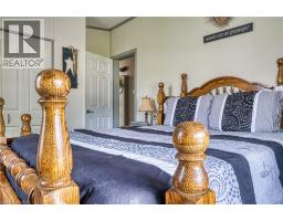 115 MEADOWVIEW Lane - 27